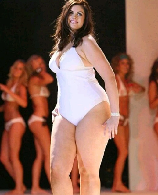 Plus size model amazing looks